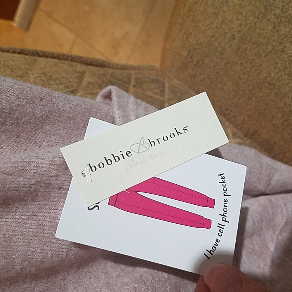 Bobbie Brooks Light Pink Sweatpants Joggers NWT - Picture 3 of 4